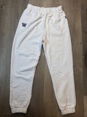 UW Husky Hype White Fleece Joggers with Black Logo Tab 0719